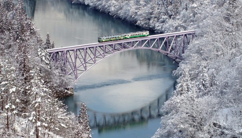 動画で国内旅行　福島県　雪景色の第一只見川橋梁　Daiichi Tadami Iron Bridge, Fukushima